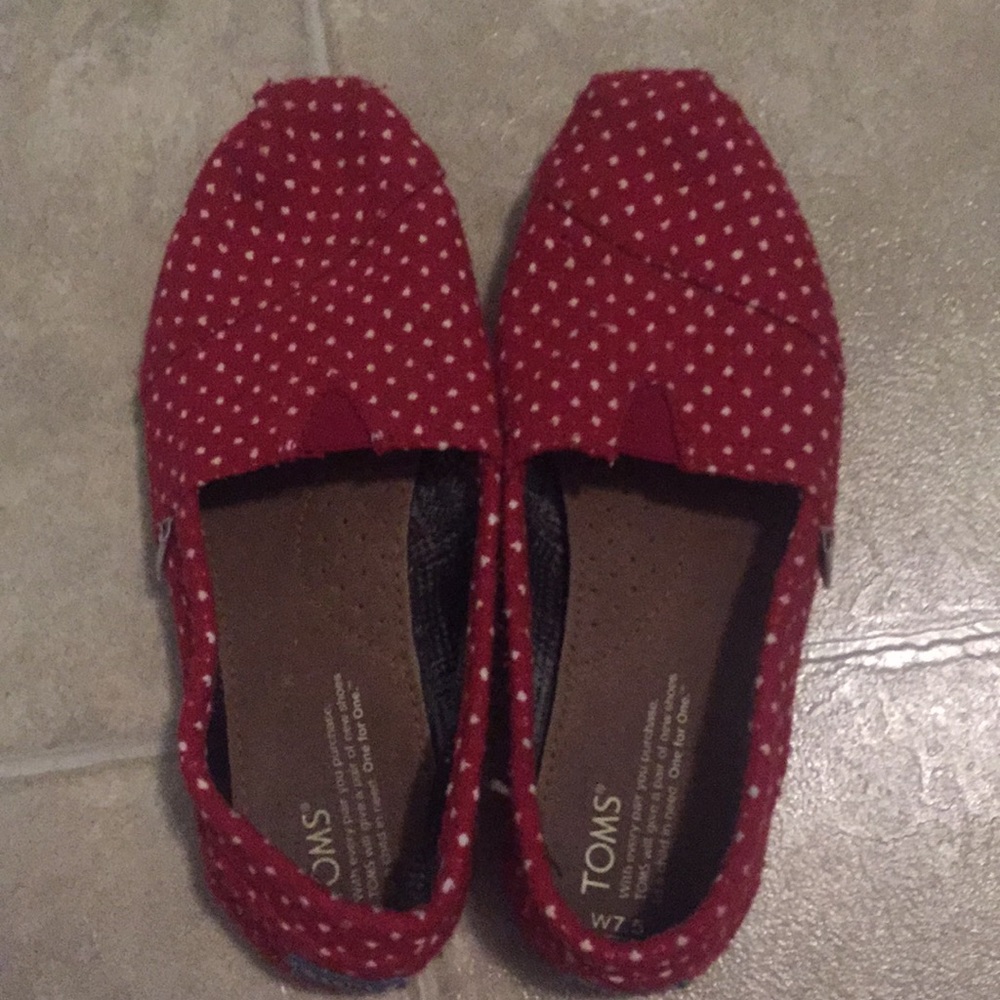 Red & White polka dot TOMS